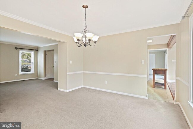 Building Photo - 20657 Anndyke Way