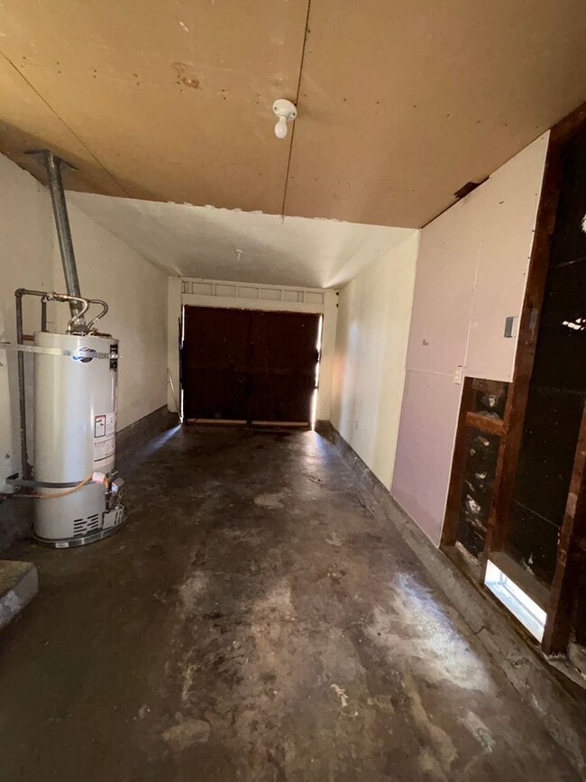 Building Photo - 324 Cottonwood St