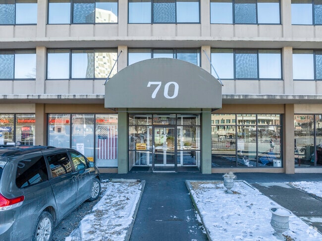 Main Entrance - Madison Tower Condominimums