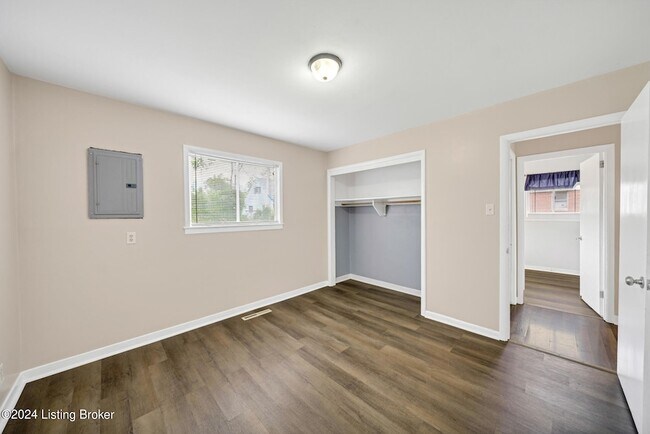 Building Photo - 3505 Herb Ln