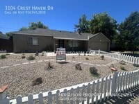 Building Photo - 3104 Crest Haven Dr