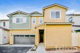 Building Photo - 31563 Willowood Way