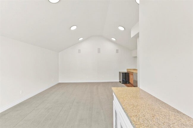 Building Photo - 1638 Cohn St