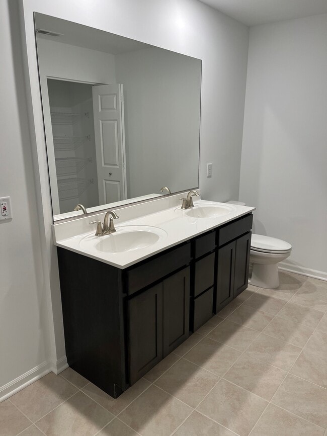 Building Photo - 13131 Rutledge Pl