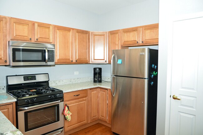 Building Photo - 13540 Yellow Pine Dr