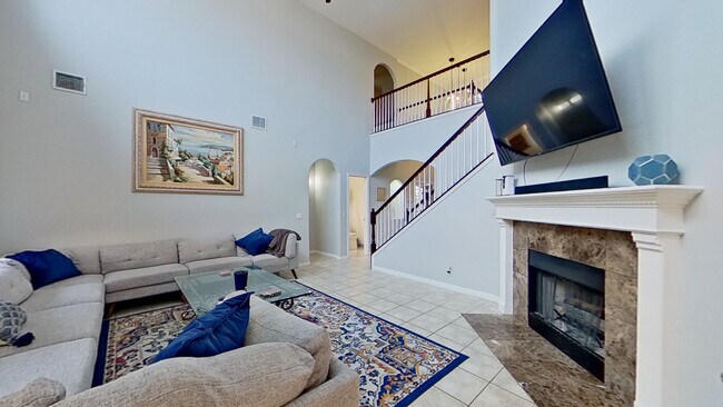 Building Photo - 1007 Brown Dr