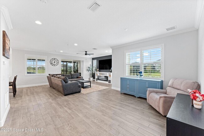 Building Photo - 8215 Millbrook Ave