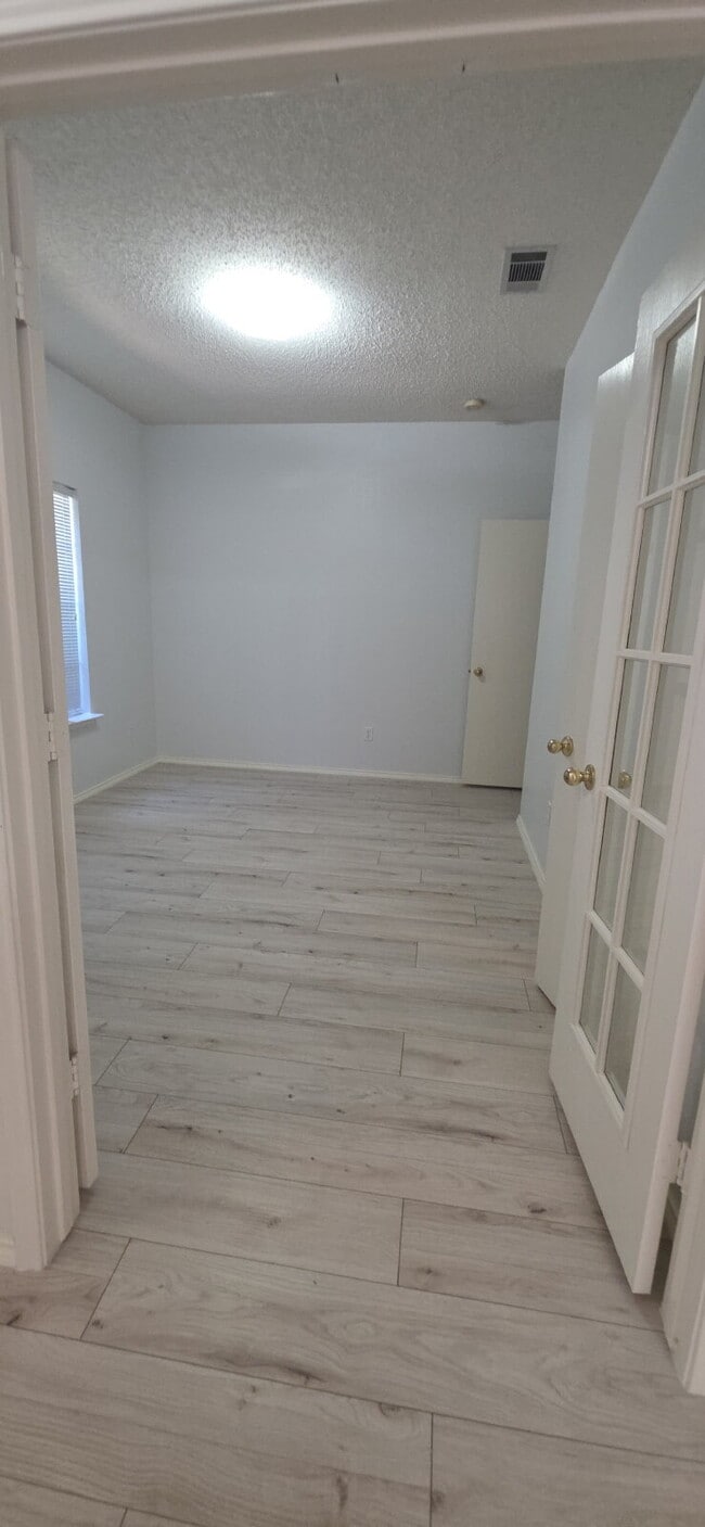 Building Photo - Beautifully Updated Arlington Home with Po...