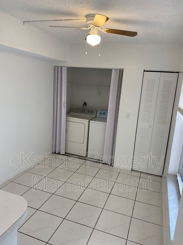 Building Photo - 11405 NW 35th St