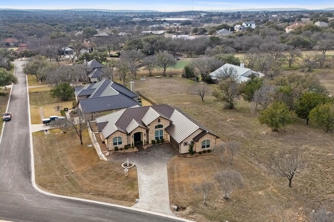 Building Photo - 204 Cat Canyon Rd