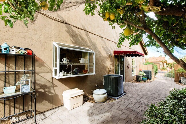 Building Photo - 10929 E Spring Creek Rd