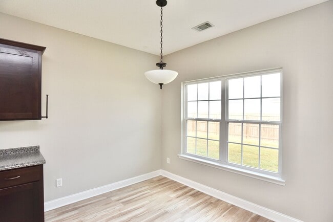 Building Photo - 128 Brasher Dr