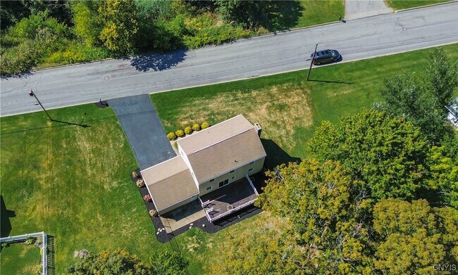 Building Photo - 916 Westwood Dr