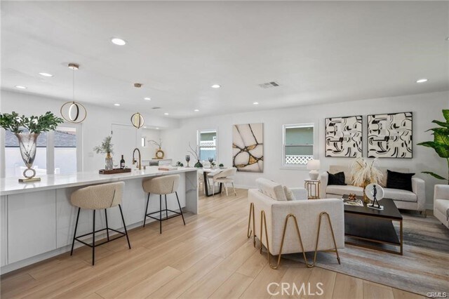 Building Photo - 2734 Armour Ln