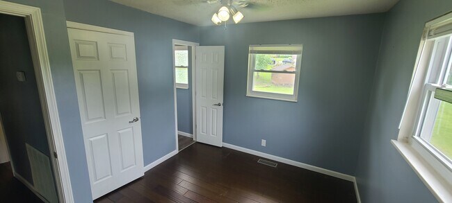 Bedroom 3 - 7709 Carraway Cir