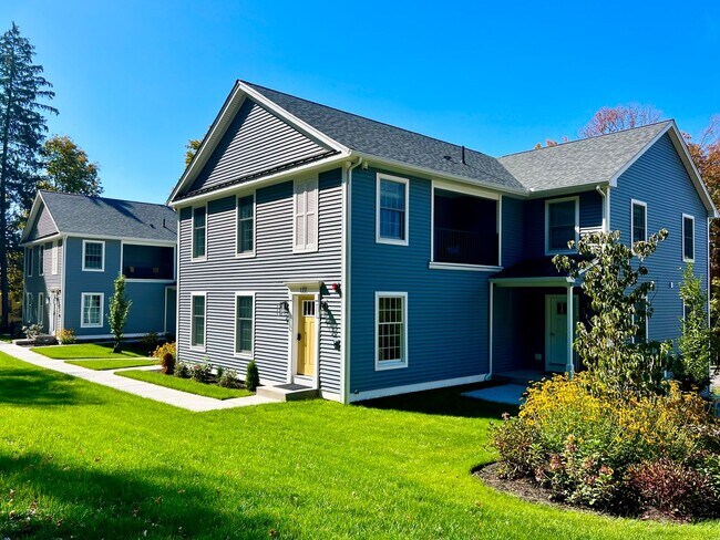 Building Photo - 177 Butternut St