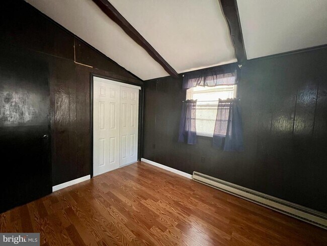 Building Photo - 117 Audubon Rd