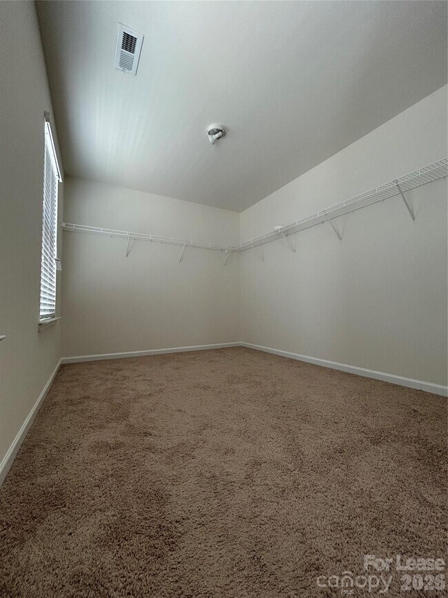 Building Photo - 2431 Tallet Trace