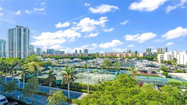 Building Photo - 19707 Turnberry Way