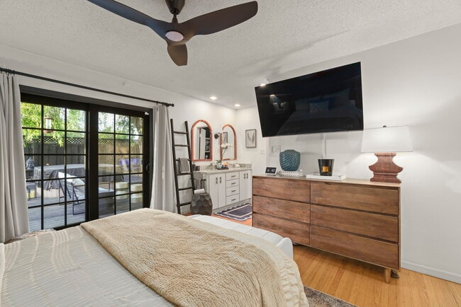 Building Photo - 4763 Golden Rd