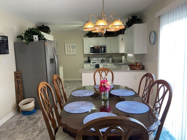 Building Photo - Fully Furnished rental in Pelletier