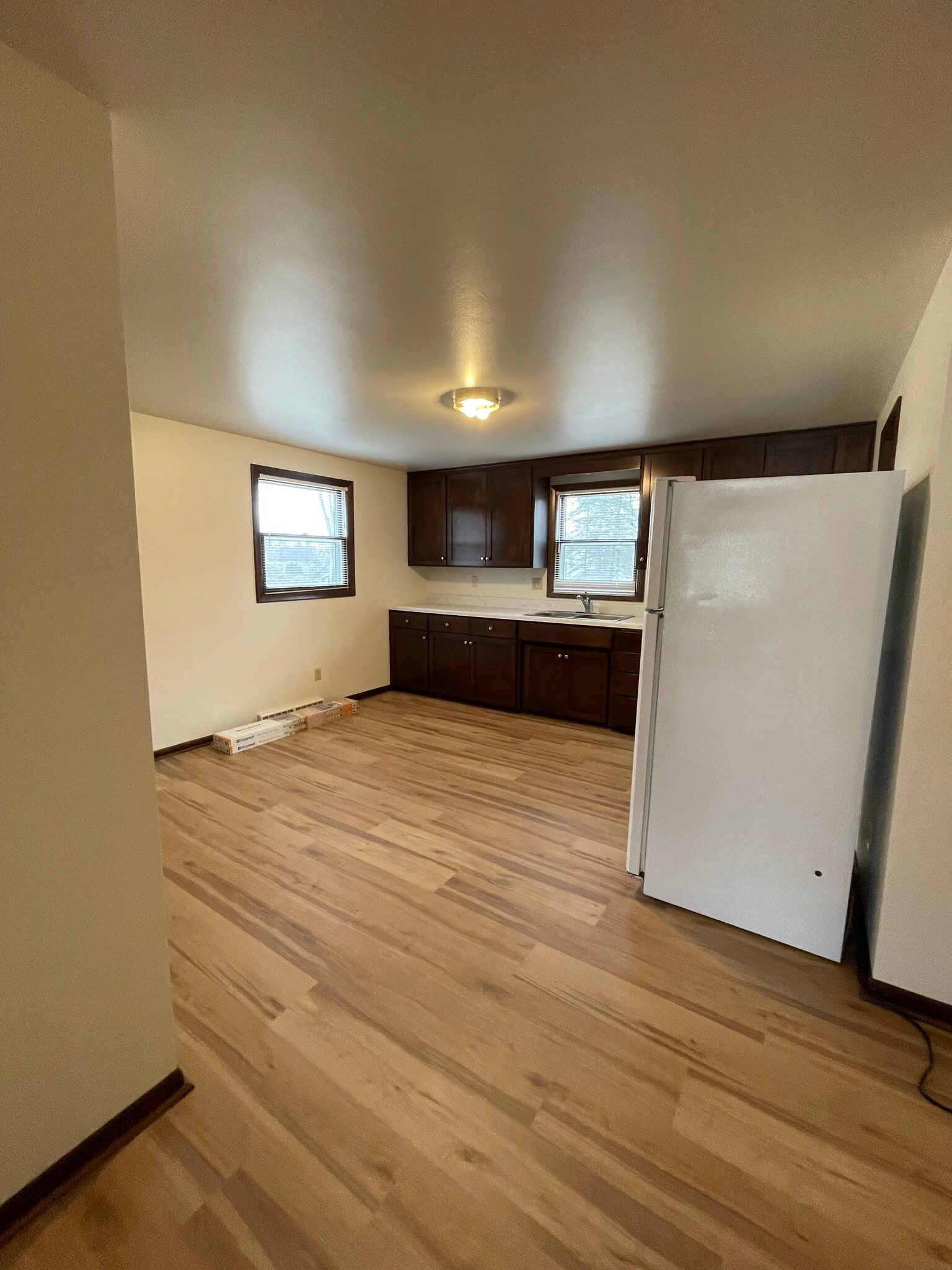 Kitchen and dining - 1407 Wiesner St