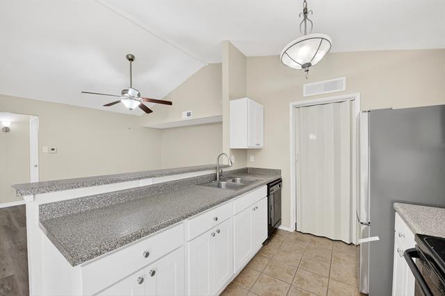 Building Photo - 6018 McAfee Dr