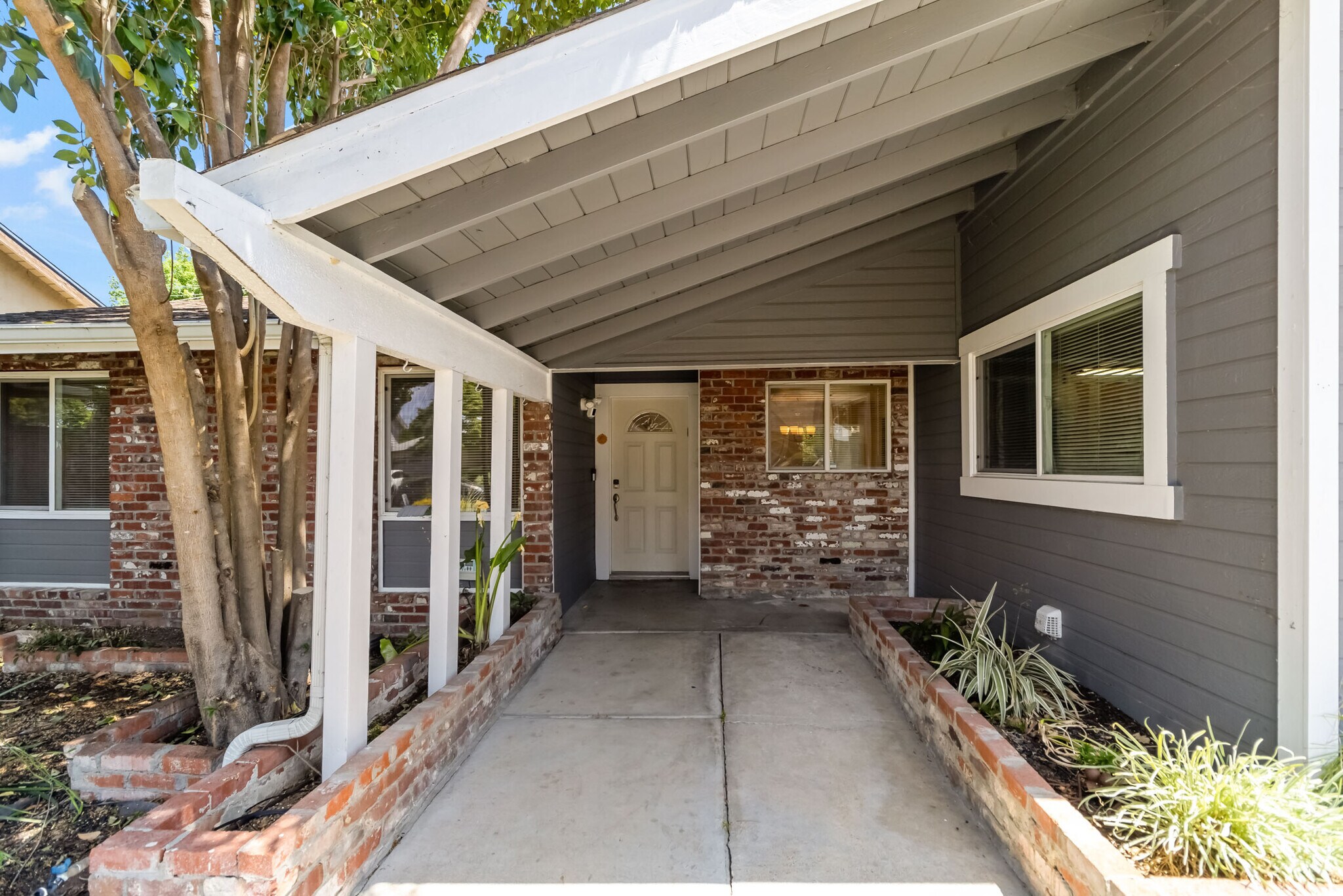 Building Photo - 1020 Stimel Dr