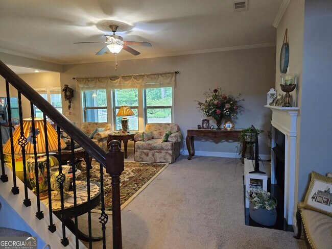 Building Photo - 503 Bryant Lake Blvd