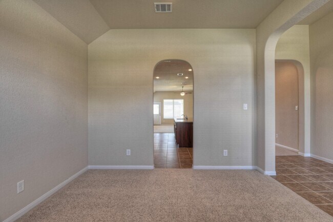 Building Photo - 21644 Lexor Dr