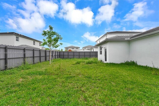 Building Photo - 12735 SW 211th St