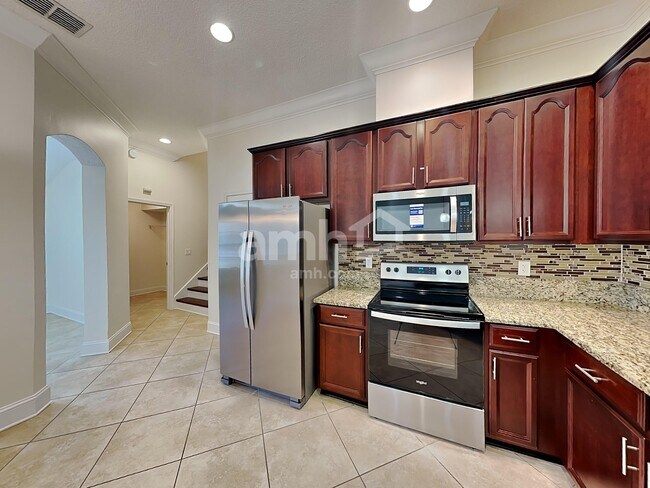 Building Photo - 2525 Stapleford Ln