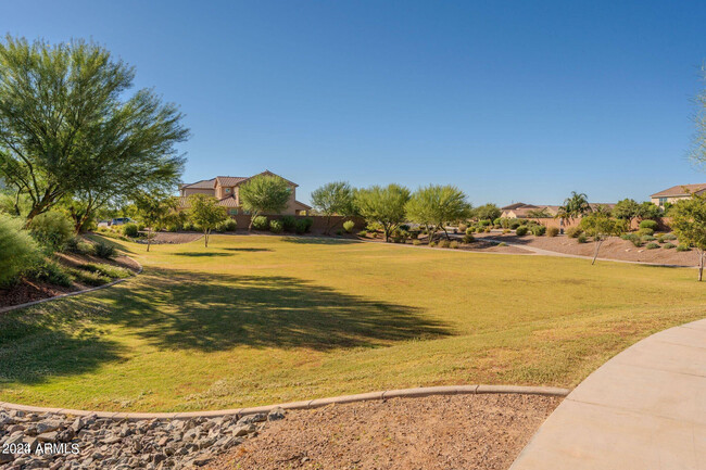 Building Photo - 442 W Golden Aspen Dr