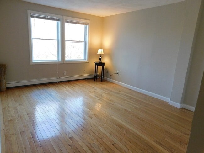 Building Photo - 251 Neponset St