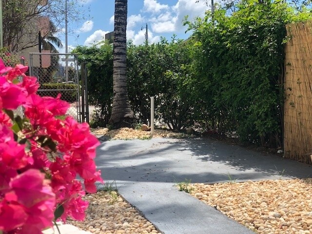 Building Photo - 245 79th St