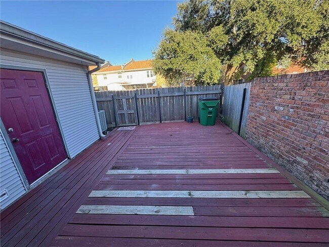 Building Photo - 309 Cherry Blossom Ln