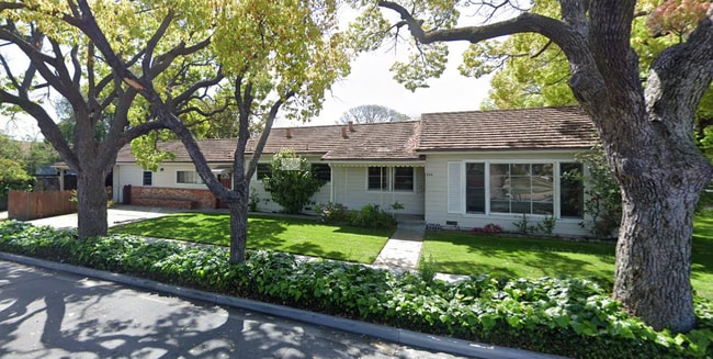 Primary Photo - 894 Harrison St