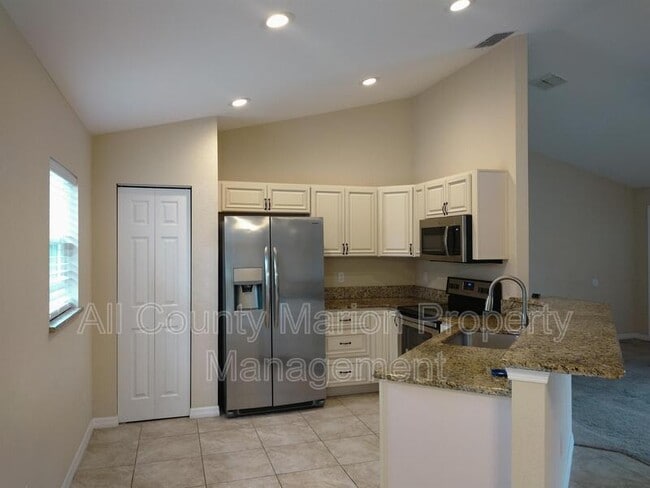 Building Photo - 187 Marion Oaks Pass