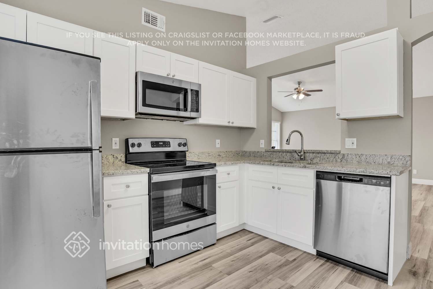 Building Photo - 4919 Aventura Blvd