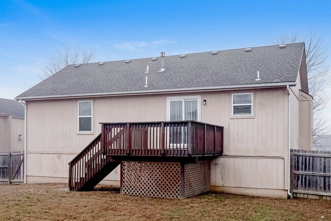 Building Photo - 507 Hibiscus Dr