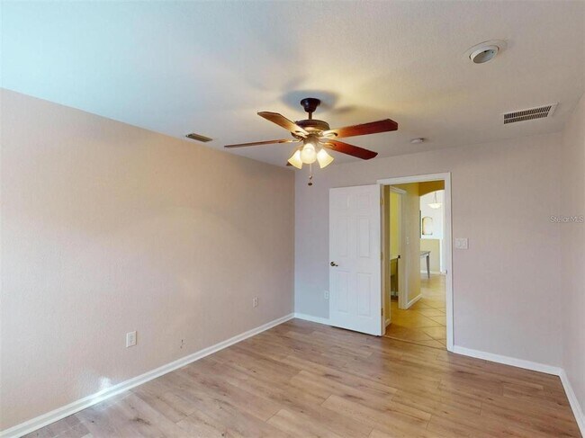Building Photo - 158 Eppinger Dr