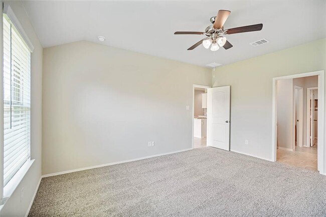 Building Photo - 24315 Winchelsea Ln