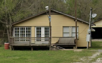 Building Photo - 535 East Railroad