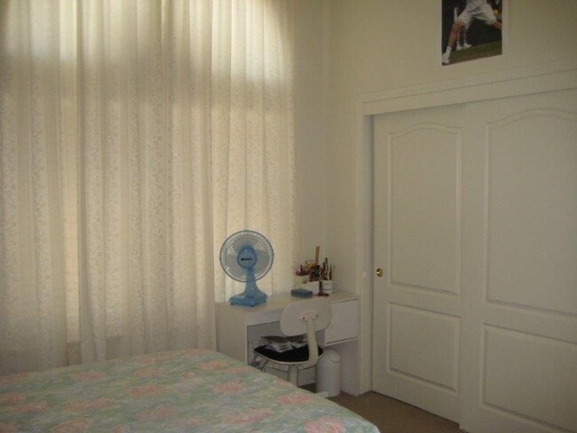 Building Photo - Large corner lot, 4 bedroom with Pool/Spa