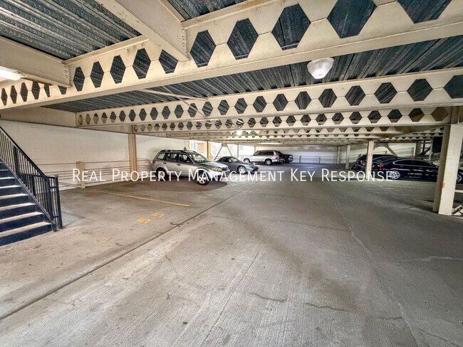 Building Photo - 1803 Broadway-#125