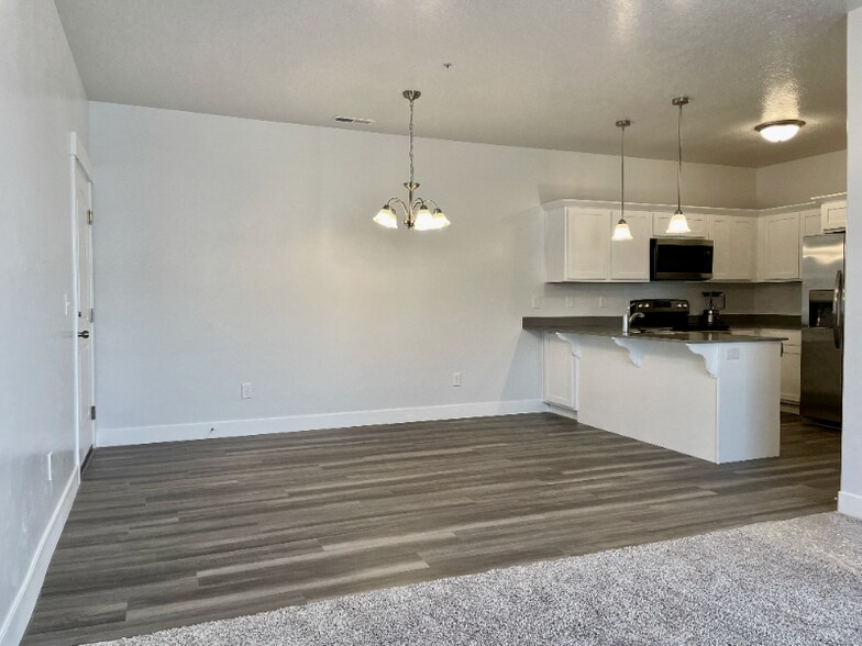 Building Photo - 13128 Keegan Dr