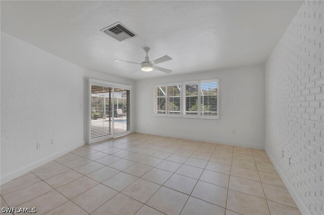 Building Photo - 656 Binnacle Dr