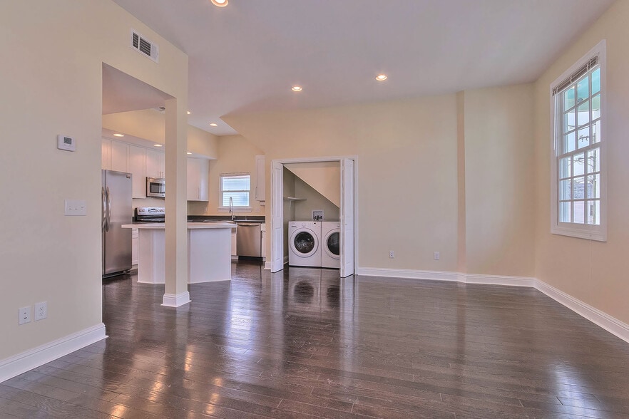 Living Room / Laundry - 1341 Independence Street