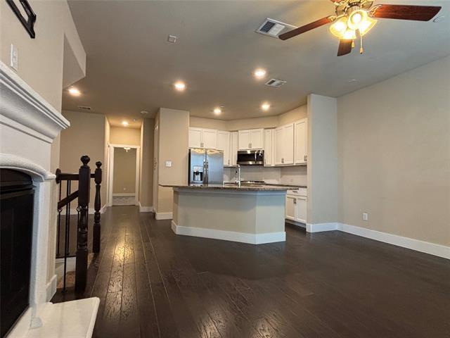 Building Photo - 2444 Magalia Ln