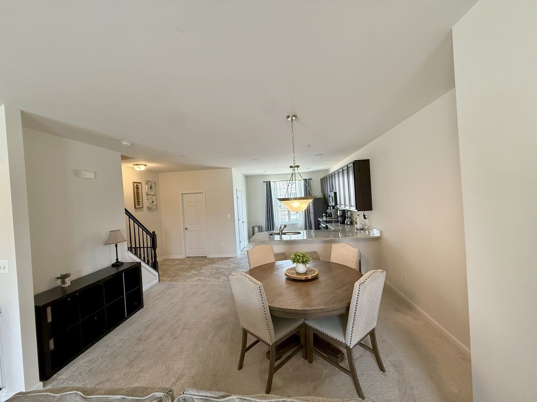 Building Photo - 111 Clydesdale Ln